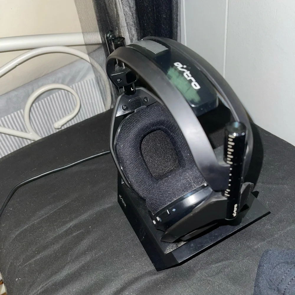 Astro Gaming A50 Wireless Headset and Charging Base